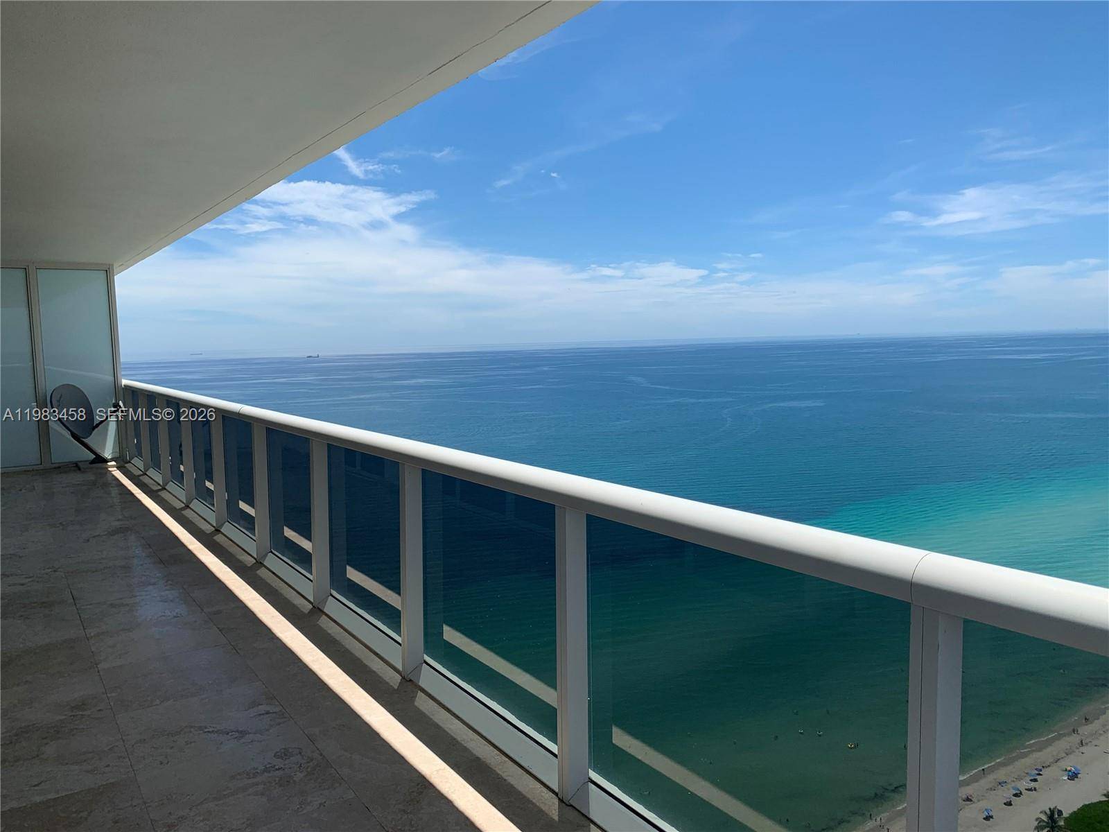 1830 S Ocean DrHallandale Beach - BEACH CLUB TWO condo unit 4006 - picture