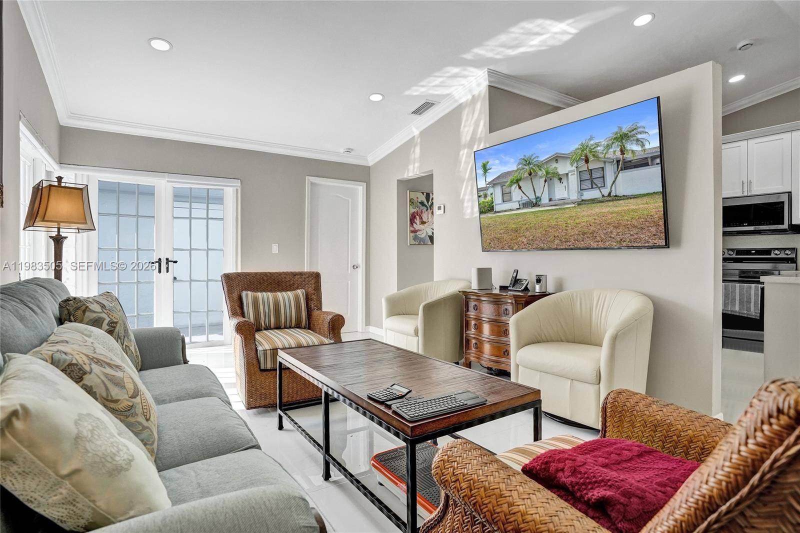 6405 SW 152nd Cir PlMiami - WESTWIND LAKES GARDEN HOM,WESTWIND LAKES GARDE condo unit 10-05 - picture