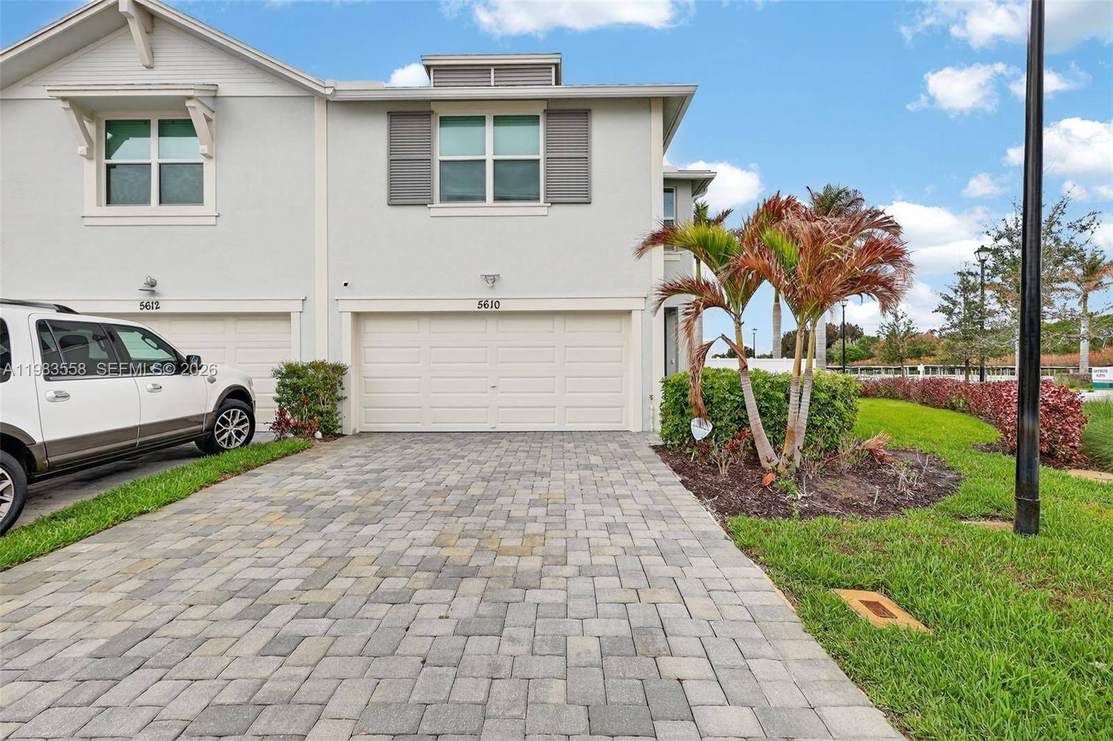 5610 SE Edgewater CirStuart - picture