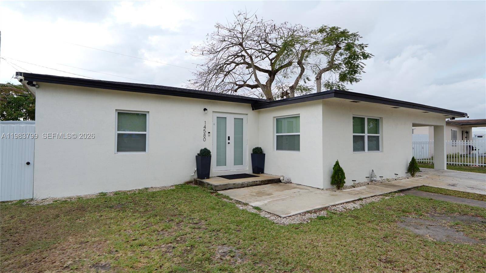 14580 Harrison StMiami - picture