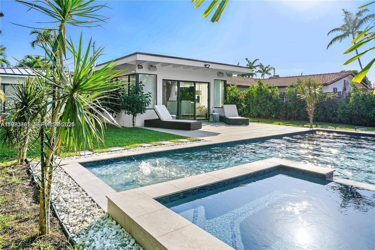 1625 Daytonia RdMiami Beach - picture