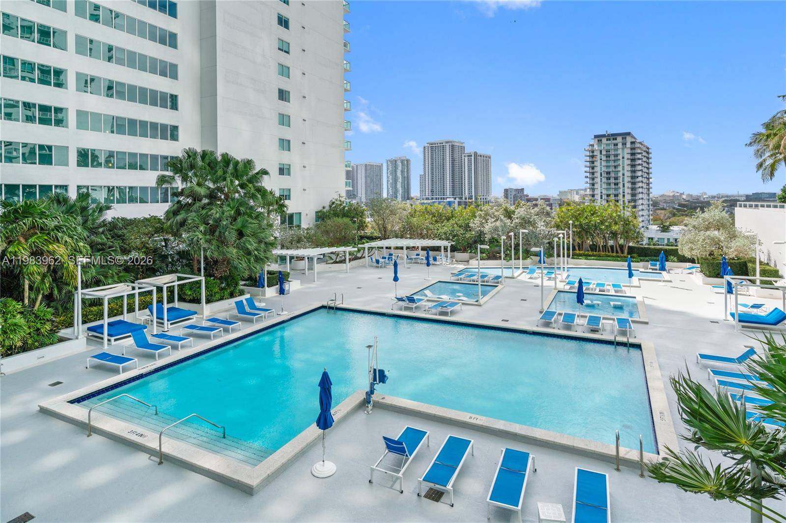 1800 N Bayshore DrMiami - Condo 5+ Stories,Condo condo unit 1208 - picture