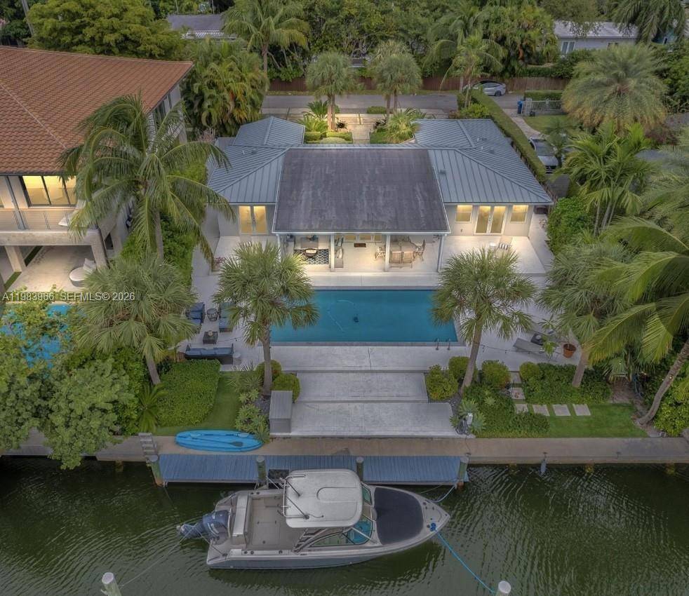 1150 NE 91st StMiami - picture