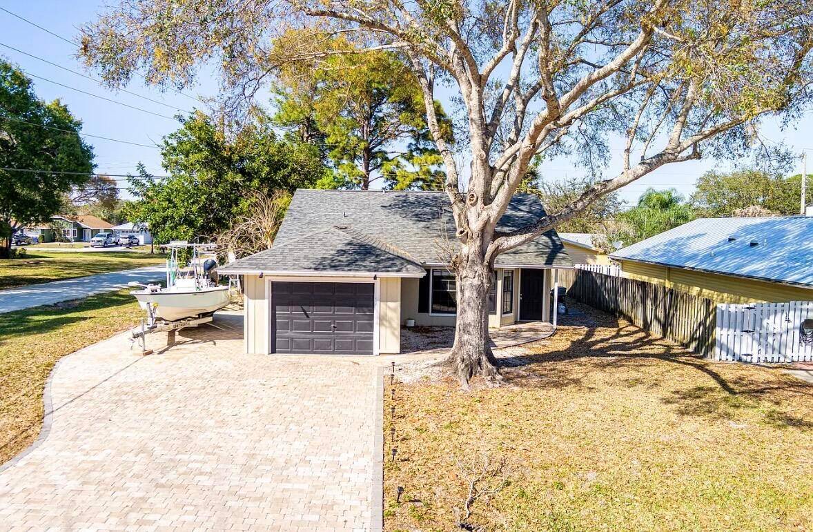 2890 1stVero Beach - picture