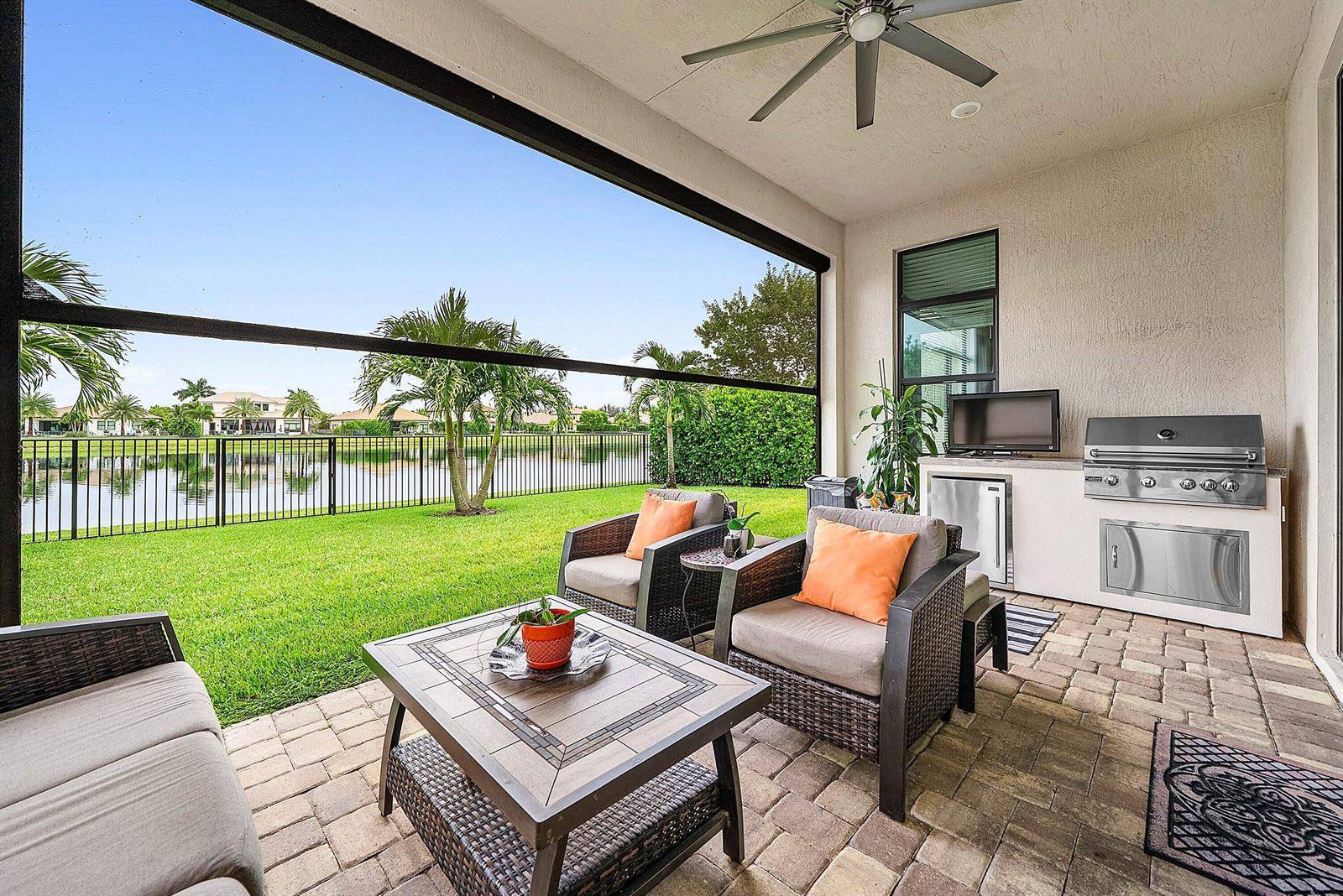 8884 Grand PrixBoynton Beach - picture