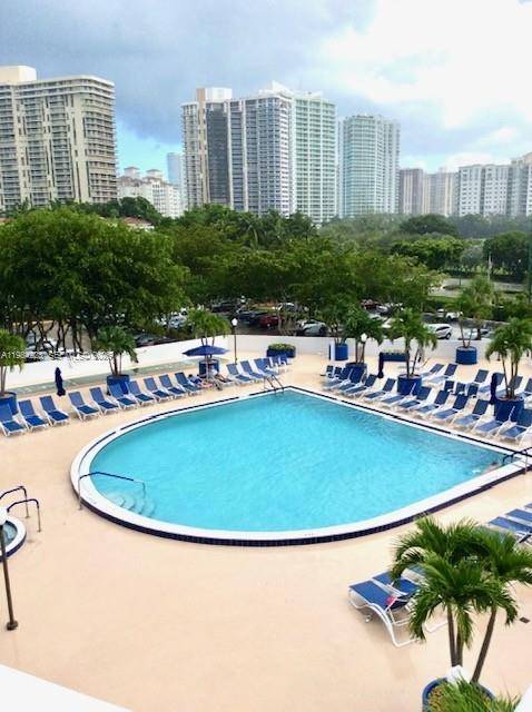 3701 N Country Club DrAventura - Condo 5+ Stories,Condo condo unit 504 - picture