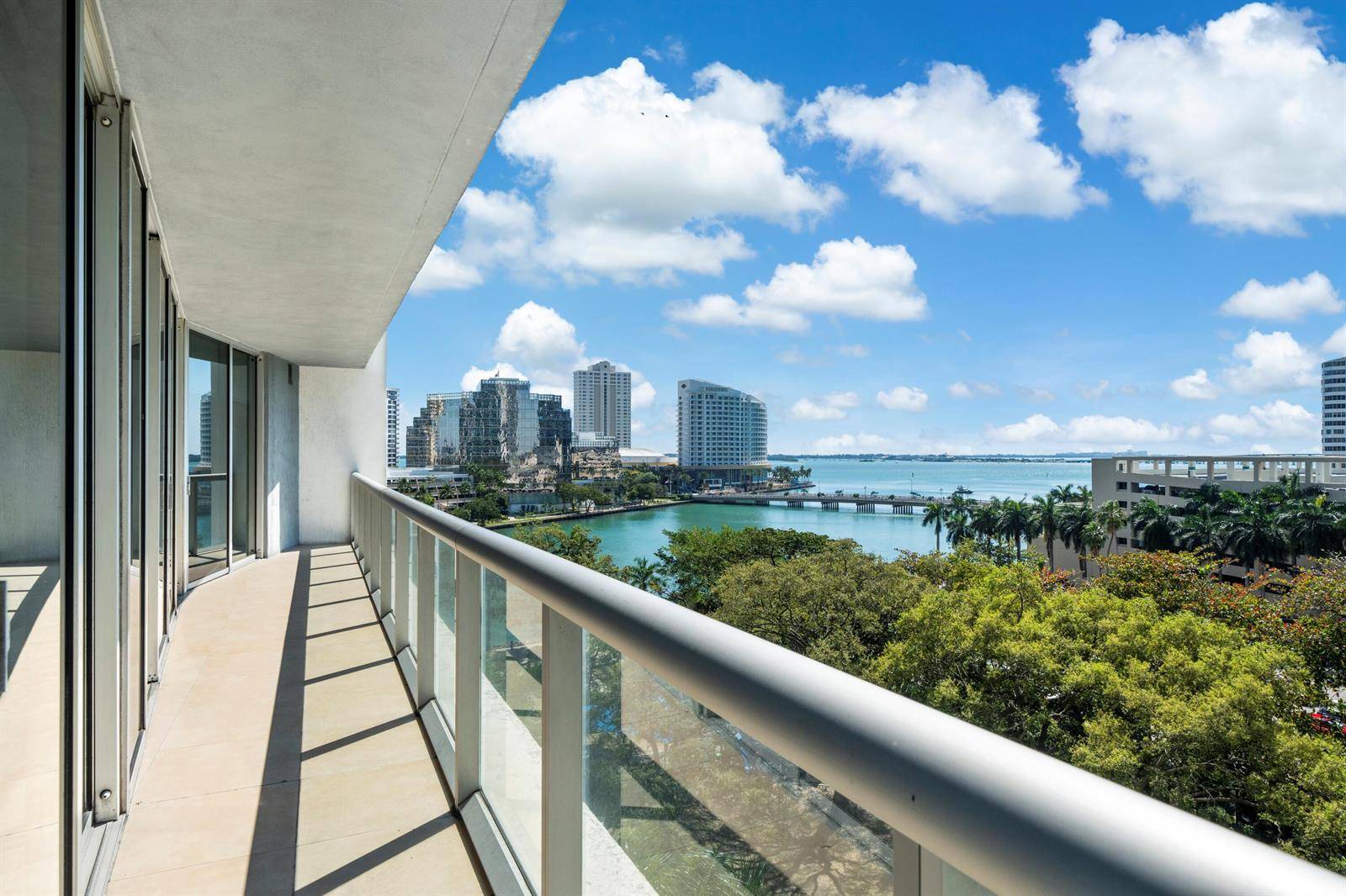 495 BrickellMiami - ICON BRICKELL NO TWO,Icon condo unit 811 - picture