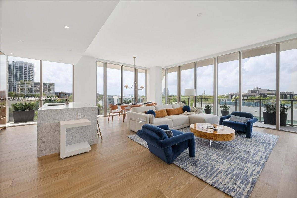 2678 Tigertail AveMiami - Condo/Co-Op/Seasonal,Condo condo unit 501 - picture