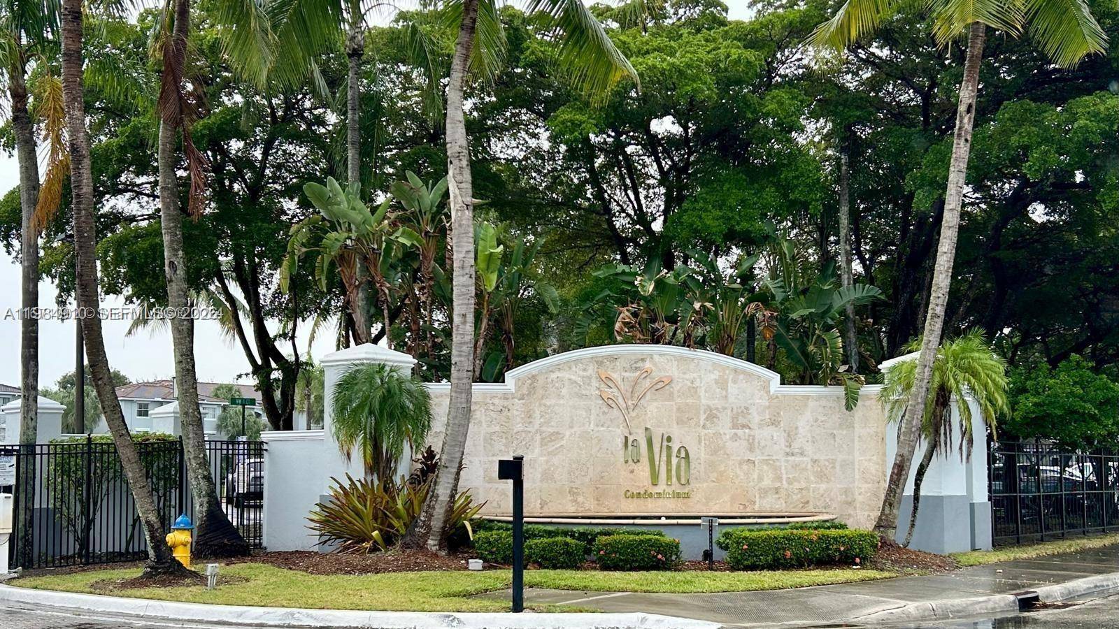 155 NW 96th TerPembroke Pines - Condo 1-4 Stories,Condo condo unit 2-201 - picture
