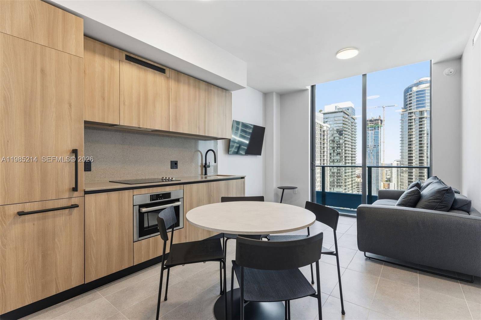 121 NE 5th StMiami - Condo/Co-Op/Annual,Condo condo unit 3711 - picture