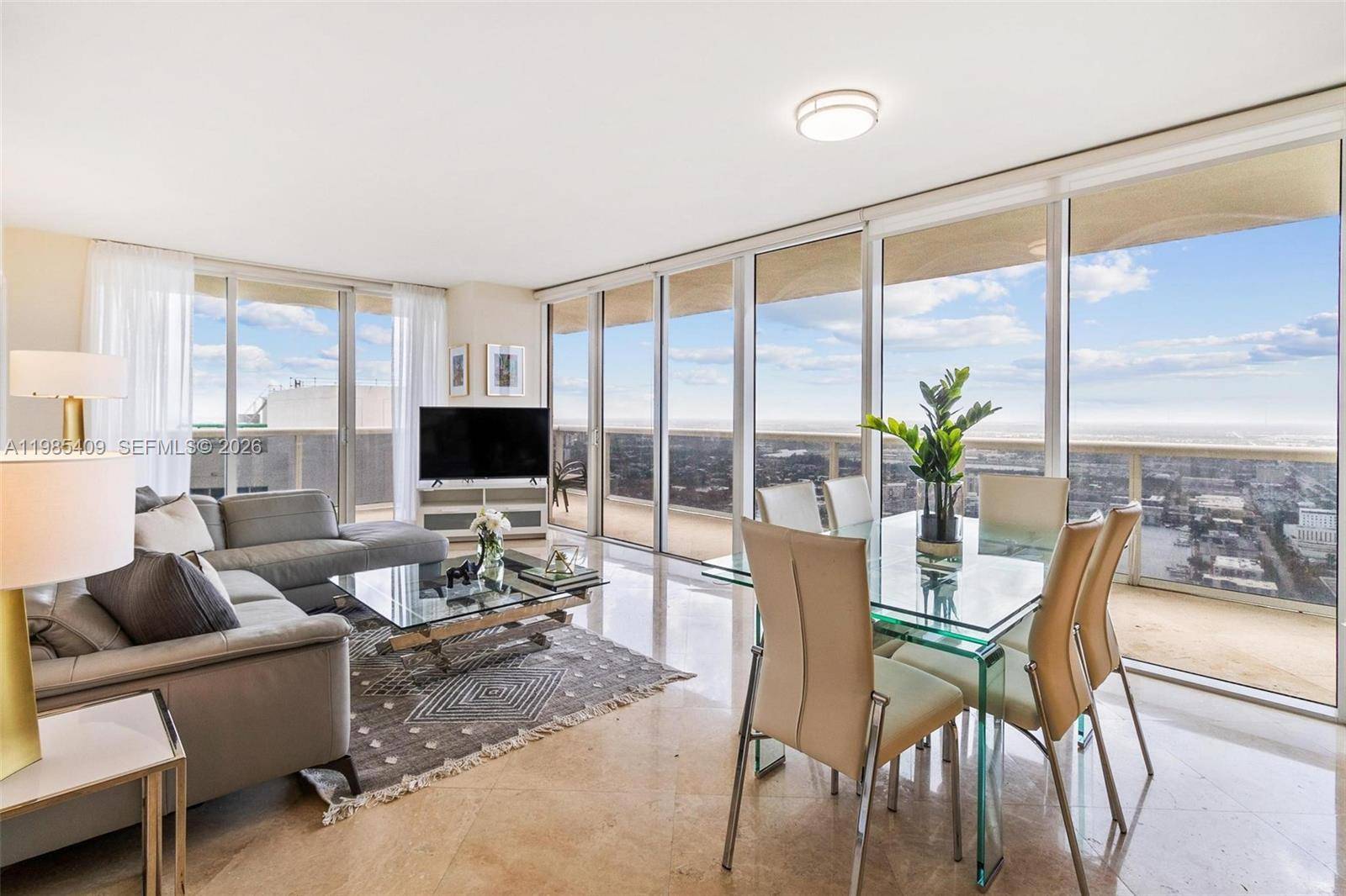 1830 S Ocean DrHallandale Beach - Condo/Co-Op/Seasonal,Condo condo unit 4706 - picture