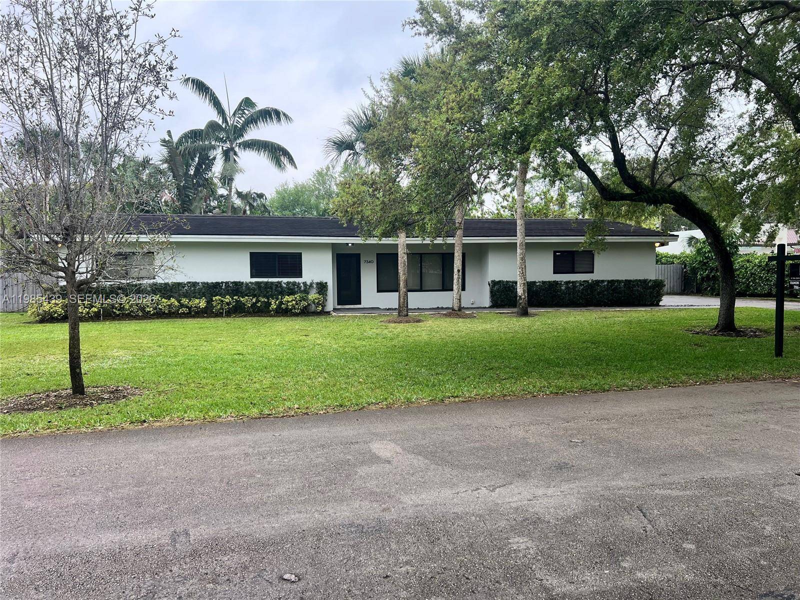7340 SW 105th TerPinecrest - picture