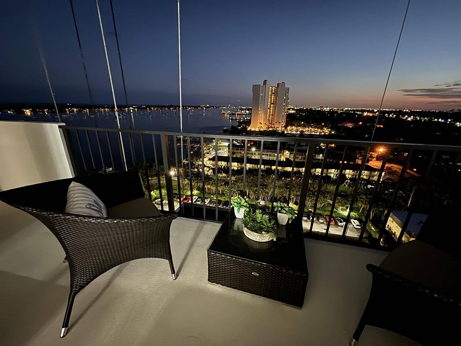 5600 N FlaglerWest Palm Beach - PALM BEACH HOUSE CONDO condo unit 1510 - picture