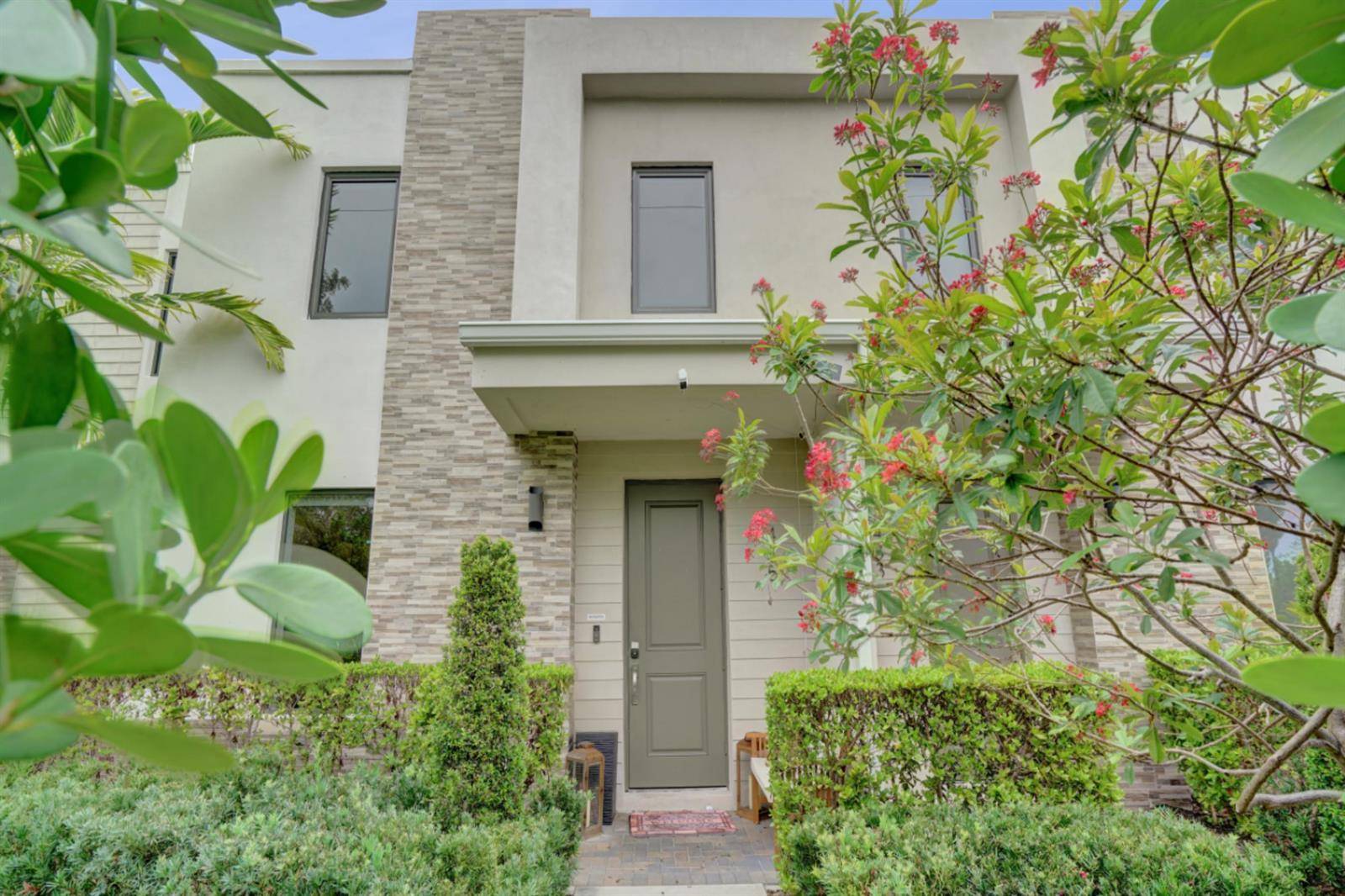 435 NW 17thFort Lauderdale - picture