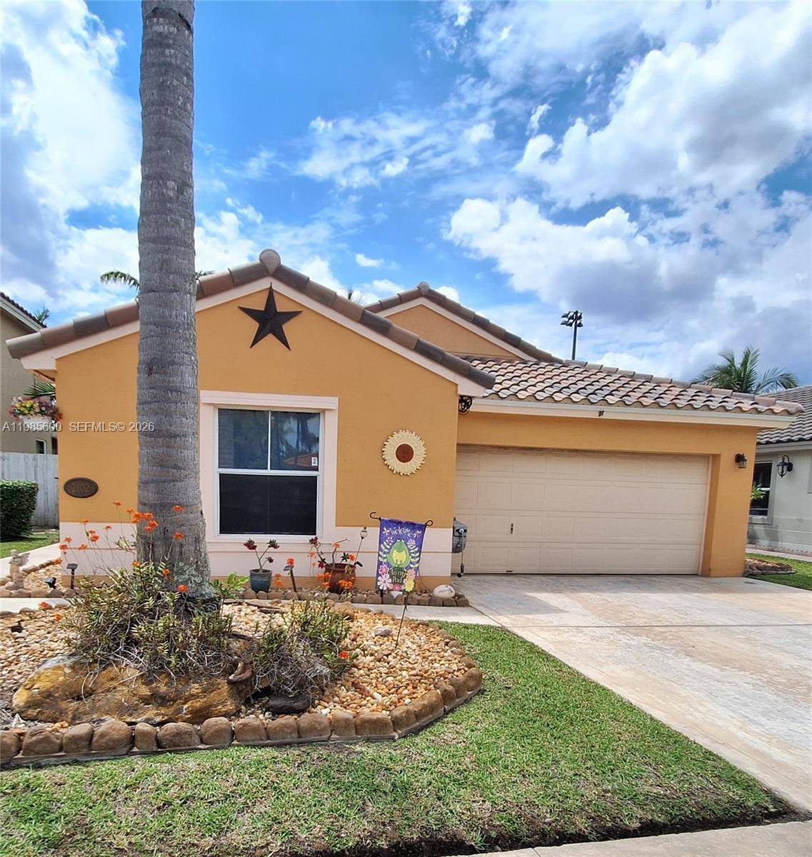 2102 NW 193rd AvePembroke Pines - picture