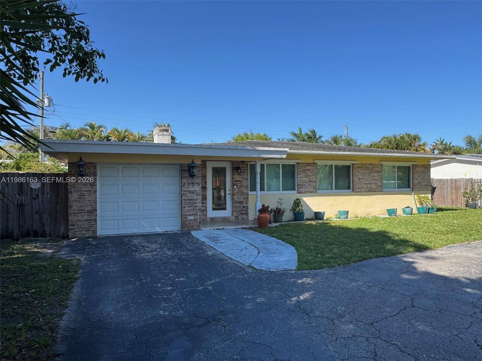 2355 SE 7th StPompano Beach - picture