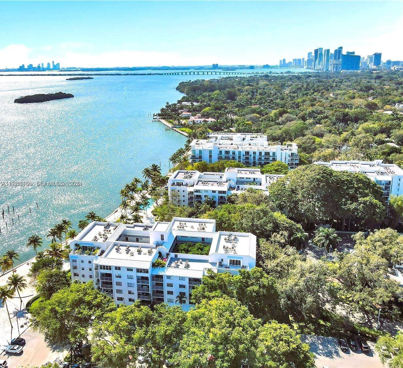 750 NE 64th StMiami - Condo/Co-Op/Annual,Condo condo unit B301 - picture