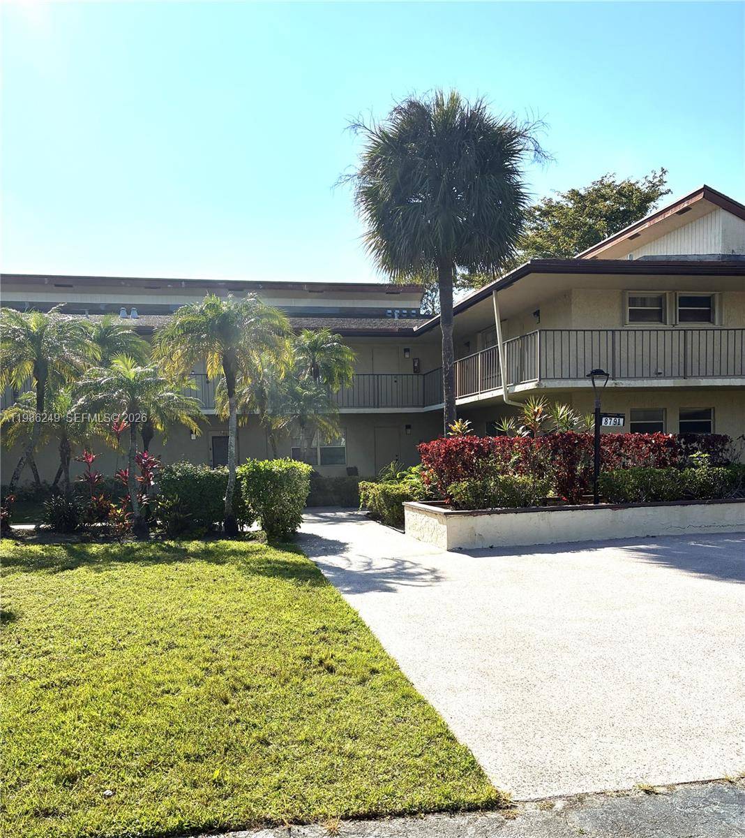 8791 Holly CtTamarac - Condo 1-4 Stories,Condo condo unit 103 - picture