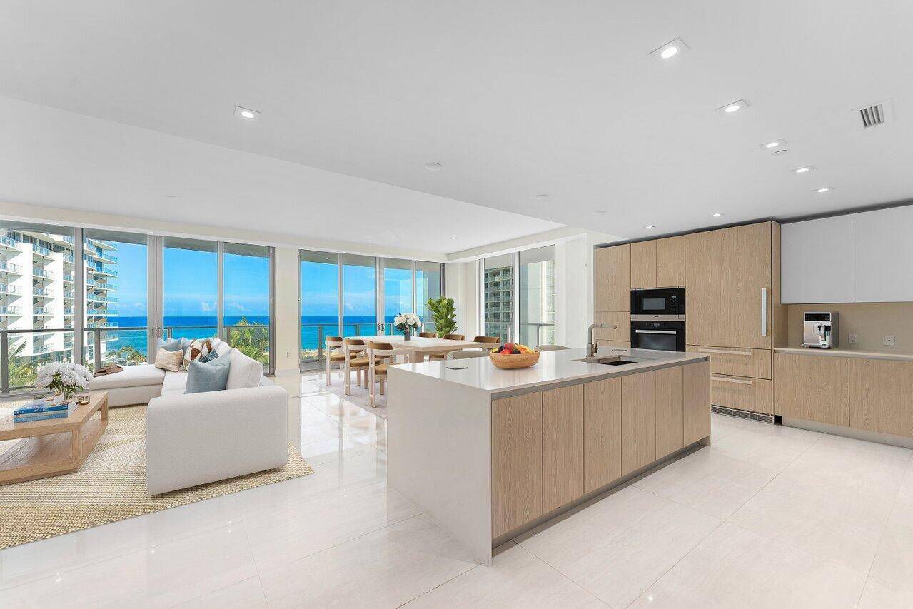 3100 N OceanRiviera Beach - AMRIT OCEAN RESORT & RESID,AMRIT OCEAN RESORT & condo unit P705 - picture