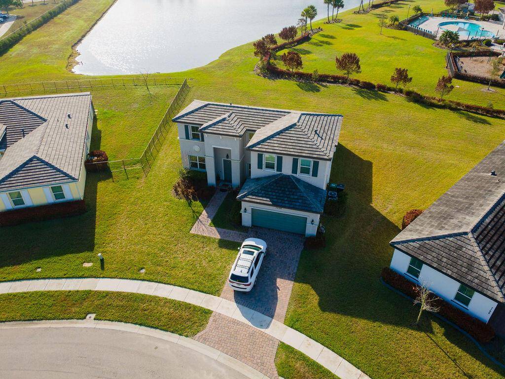 7206 NW FarnsworthPort St. Lucie - picture