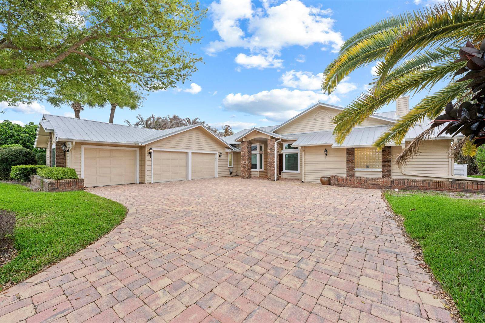 69 Cache CayVero Beach - picture