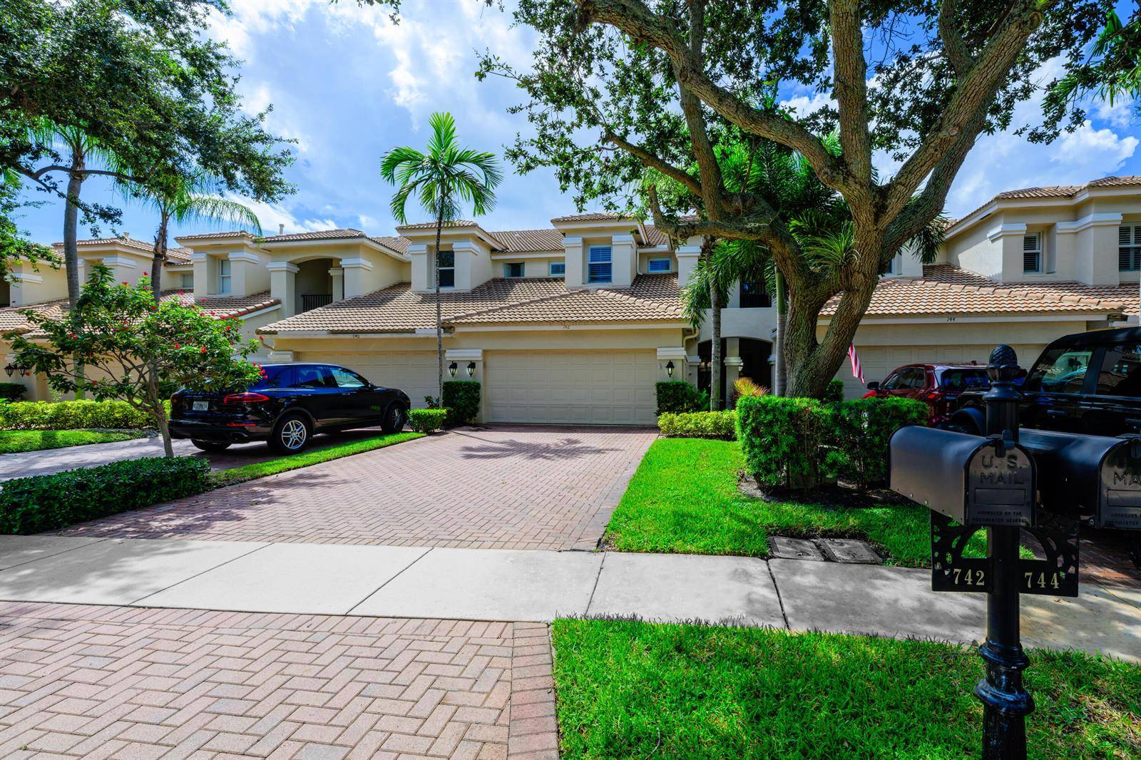 742 Cable BeachNorth Palm Beach - picture