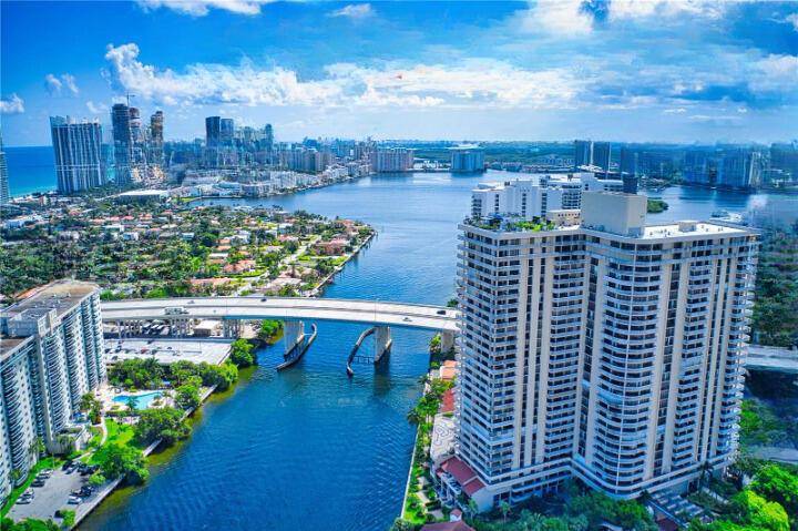 19355 TurnberryMiami - TURNBERRY TOWERS CONDO condo unit 3d - picture