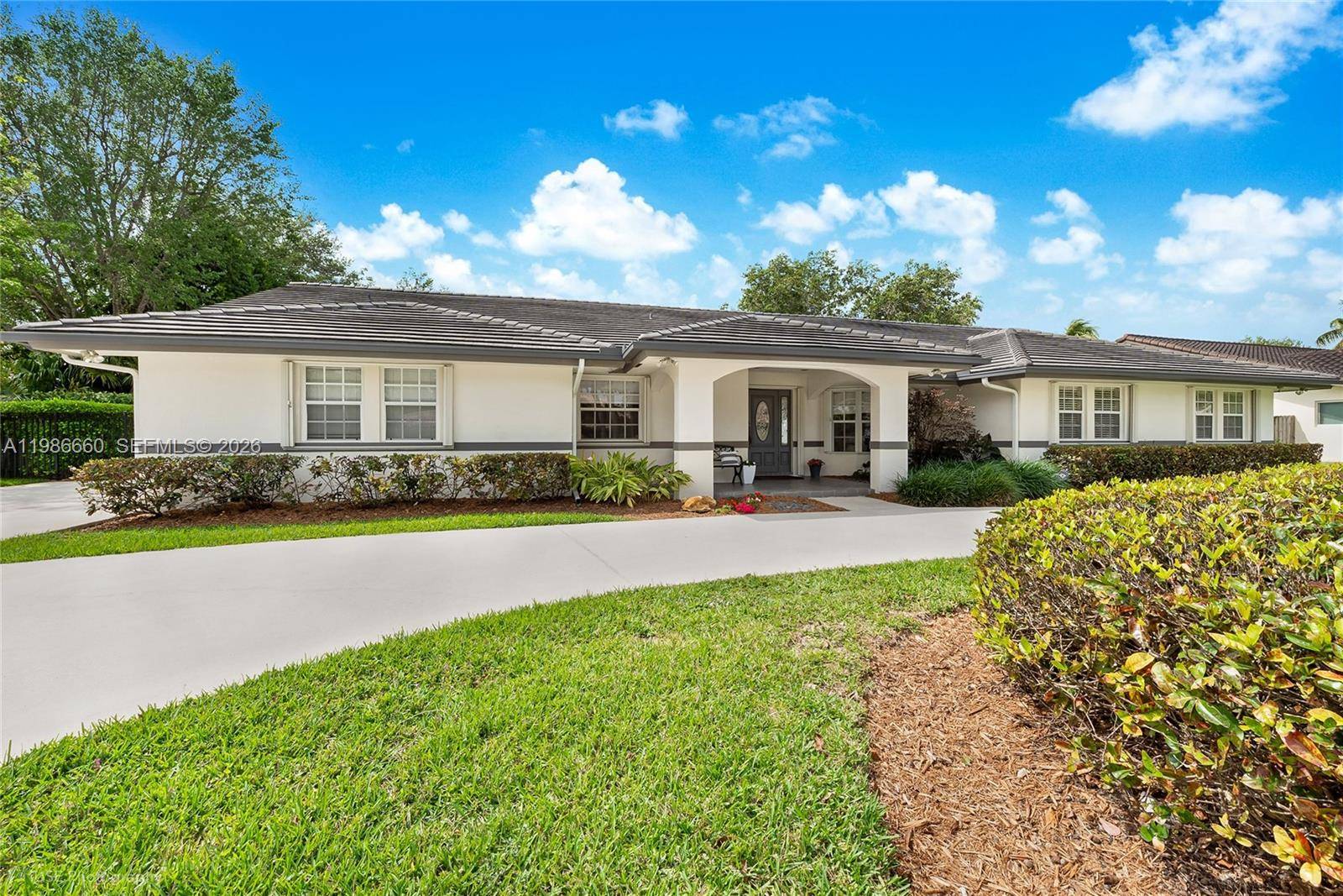 10422 SW 121st StMiami - picture