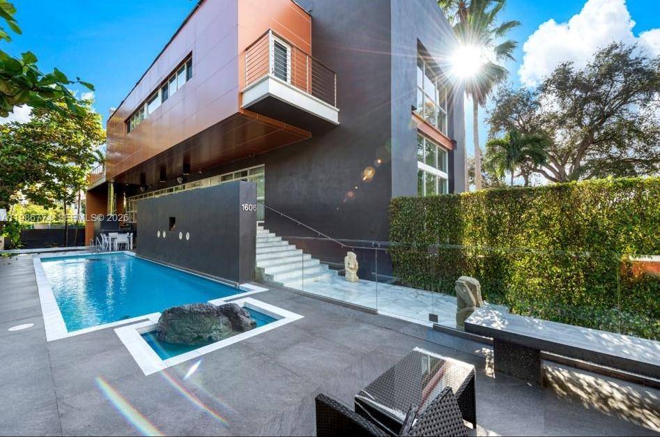 1606 S Bayshore DrMiami - picture
