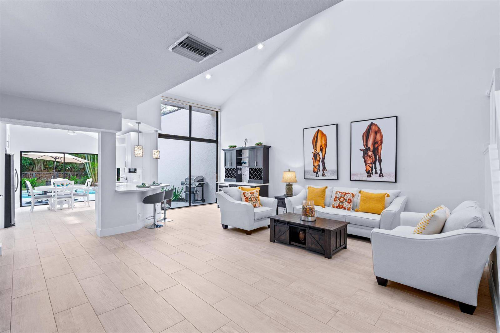 2442 Windsor WayWellington - picture