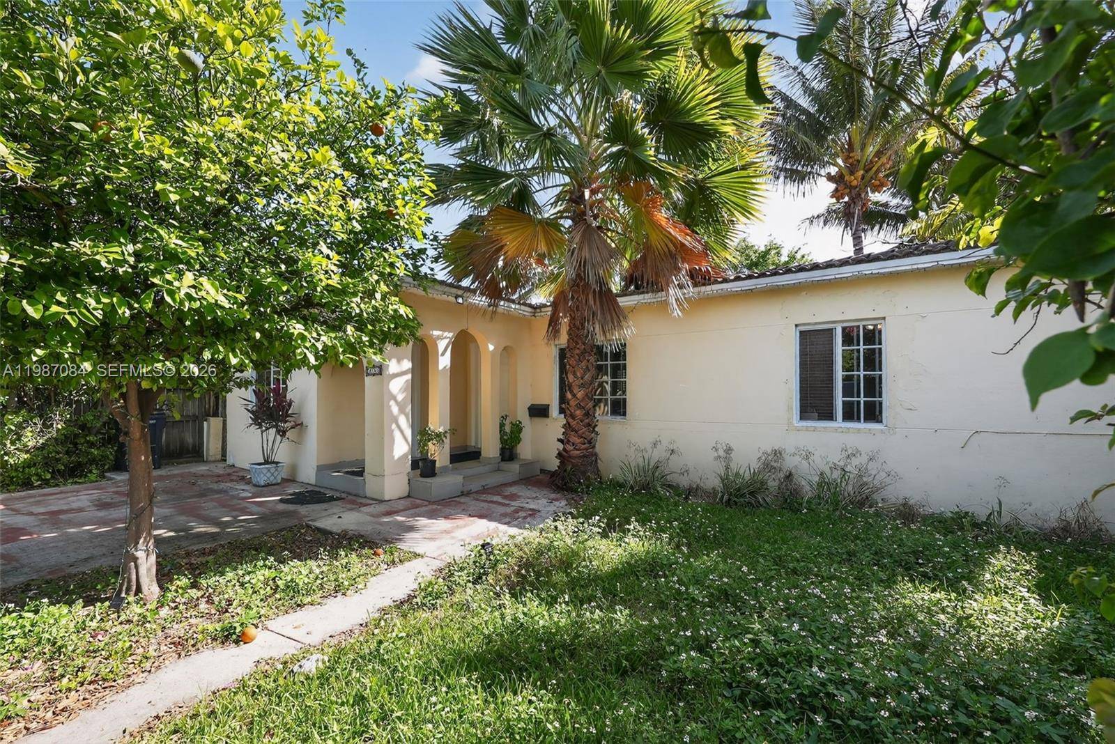 2131 Biarritz DrMiami Beach - picture