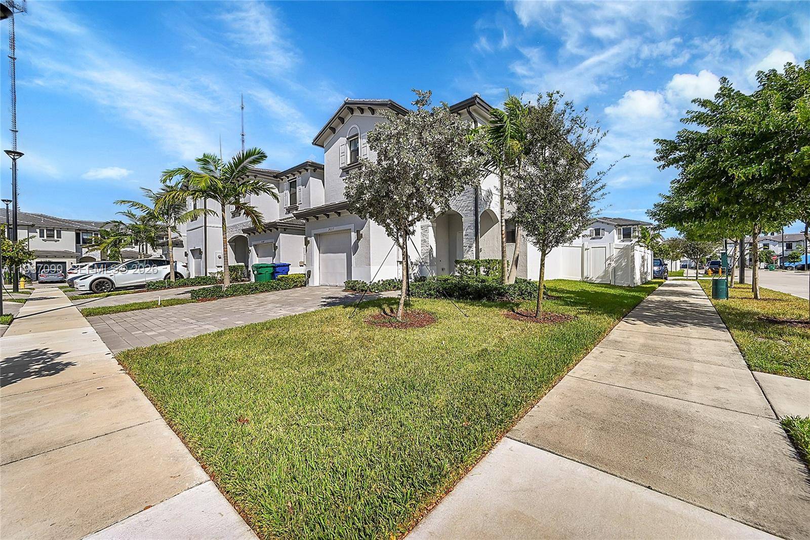 20357 NW 4th PathMiami Gardens - picture