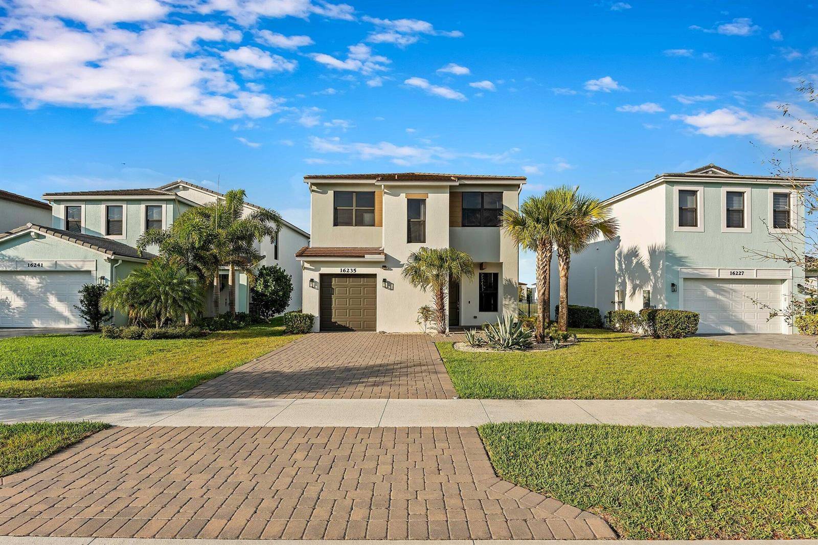 16235 Sandy ShoreWestlake - picture