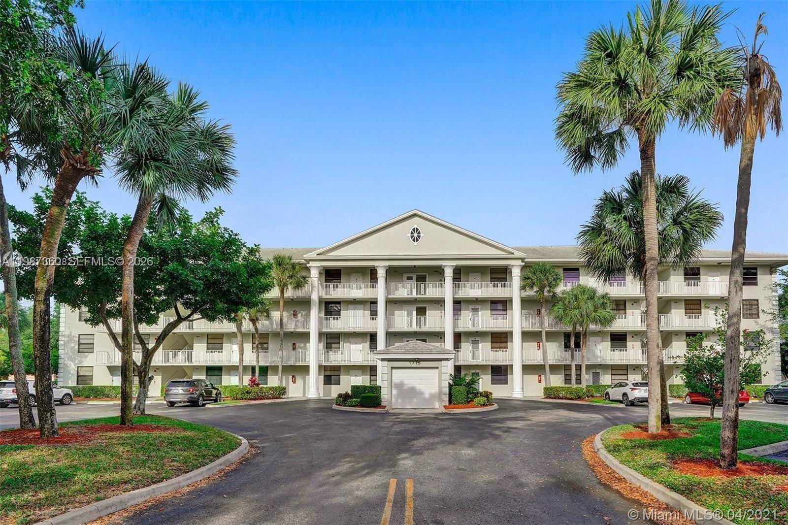 1715 Whitehall DrDavie - Condo 1-4 Stories,Condo condo unit 202 - picture