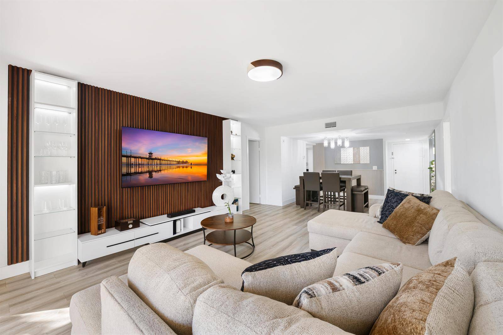 491 Racquet ClubWeston - BLDG 130 OF COUNTRY CLUB A condo unit Unit 106 - picture