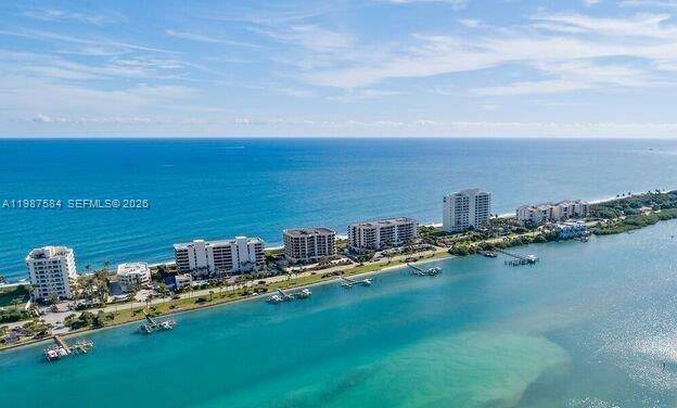 19670 Beach RdTequesta - SEAWATCH AT JUPITER ISLAN condo unit B323 - picture