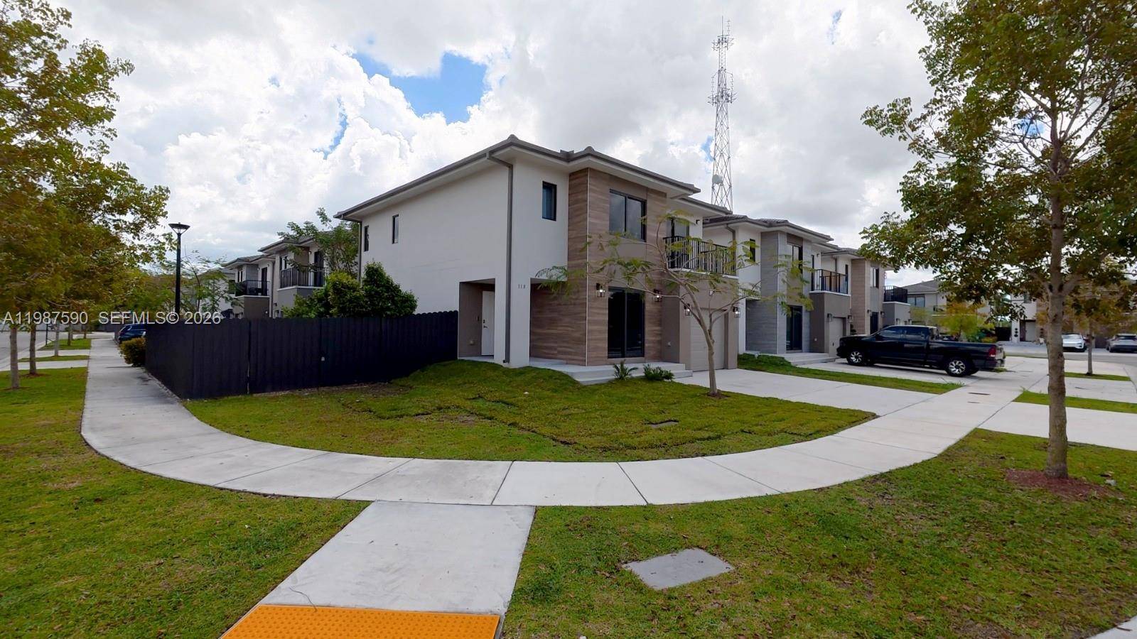 110 NW 11th CtFlorida City - picture