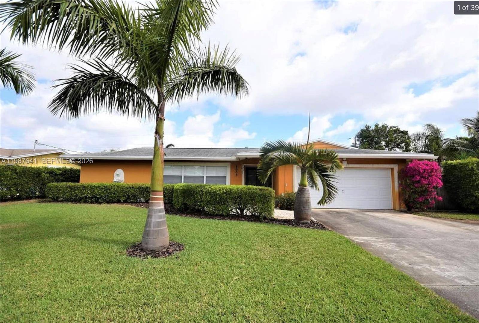 1003 SW 24th AveBoynton Beach - picture