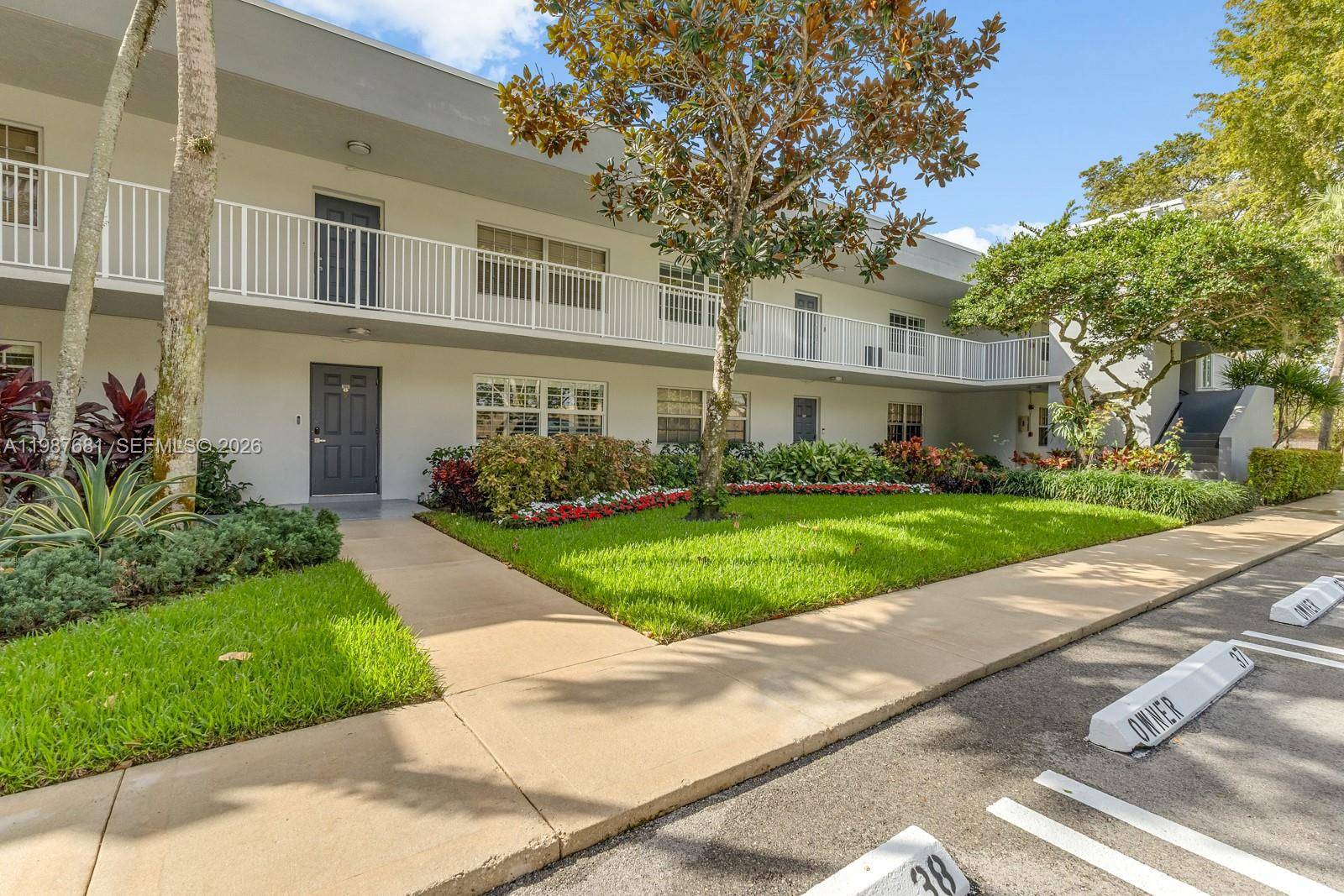 4280 Oaks TerPompano Beach - Condo 1-4 Stories,Condo condo unit 102 - picture