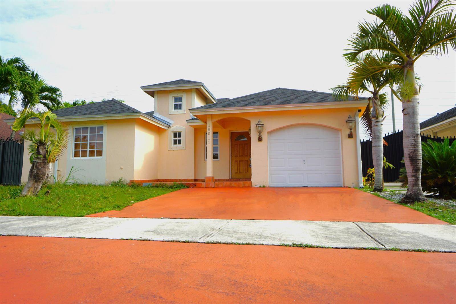 18011 SW 139thMiami - picture
