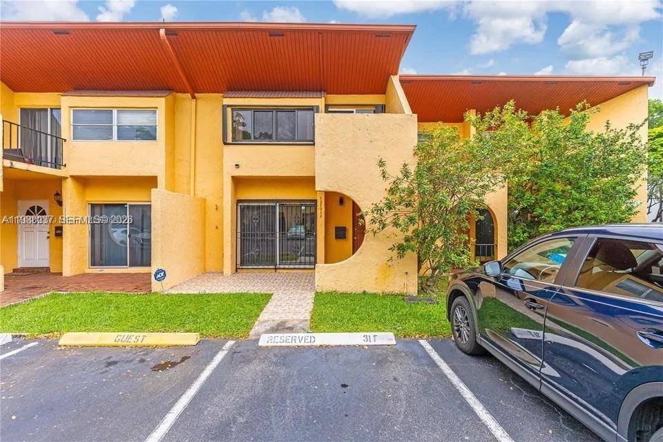 13705 SW 84th StMiami - TARACOMA TOWNHOMES CONDO condo unit F - picture