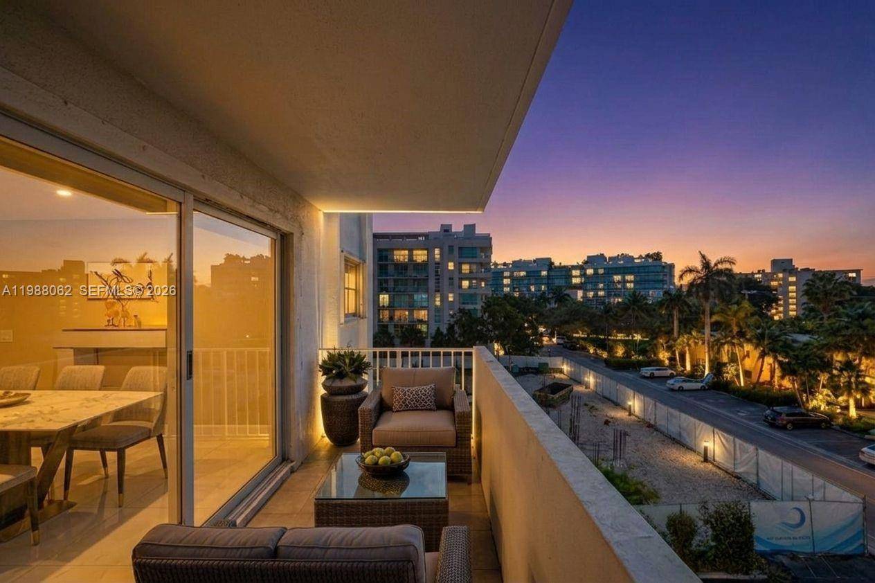 1075 92nd StBay Harbor Islands - Condo/Co-Op/Annual,Condo condo unit 405 - picture