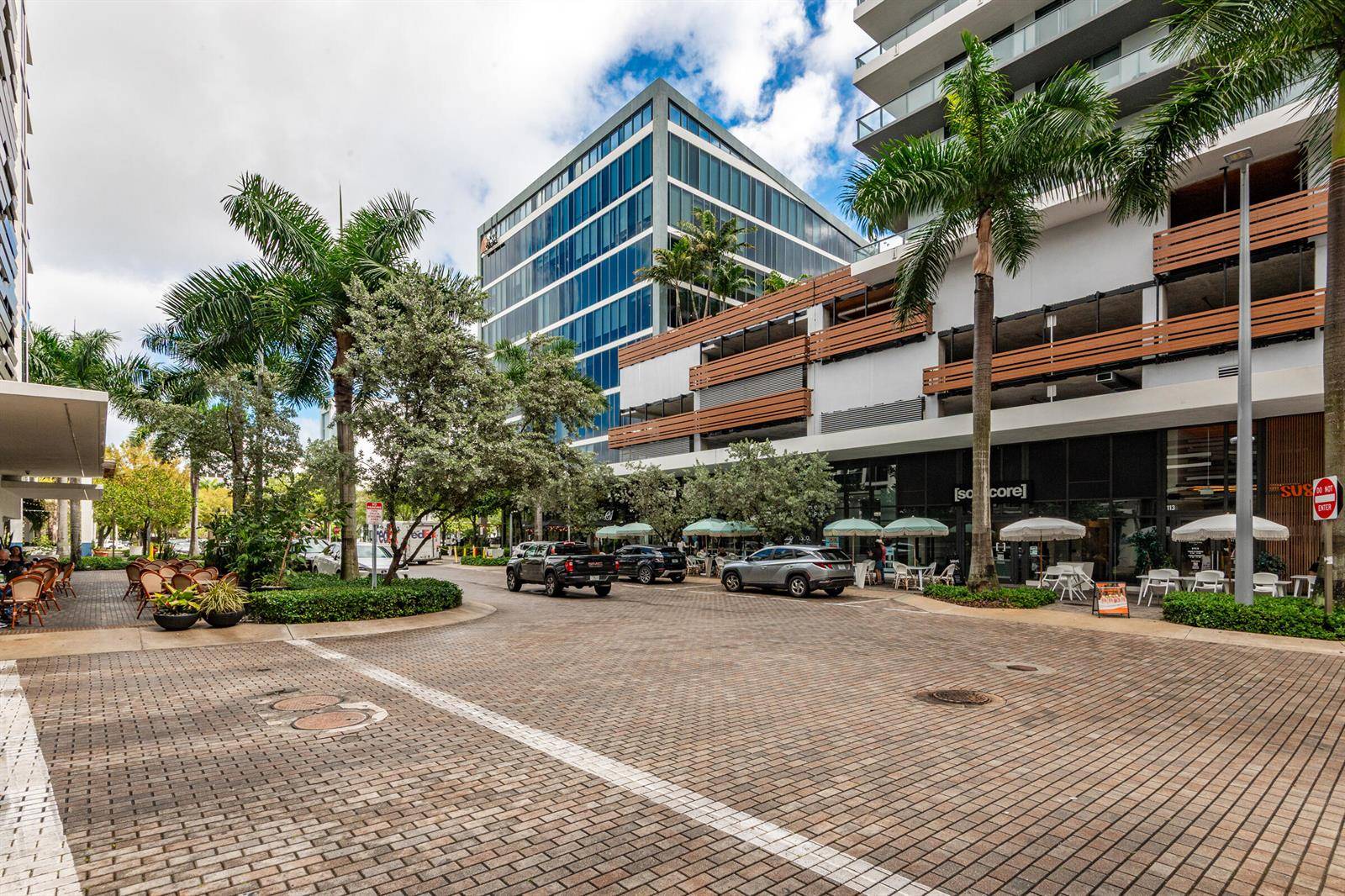 2960 NE 207thAventura - Condo condo unit 708 - picture