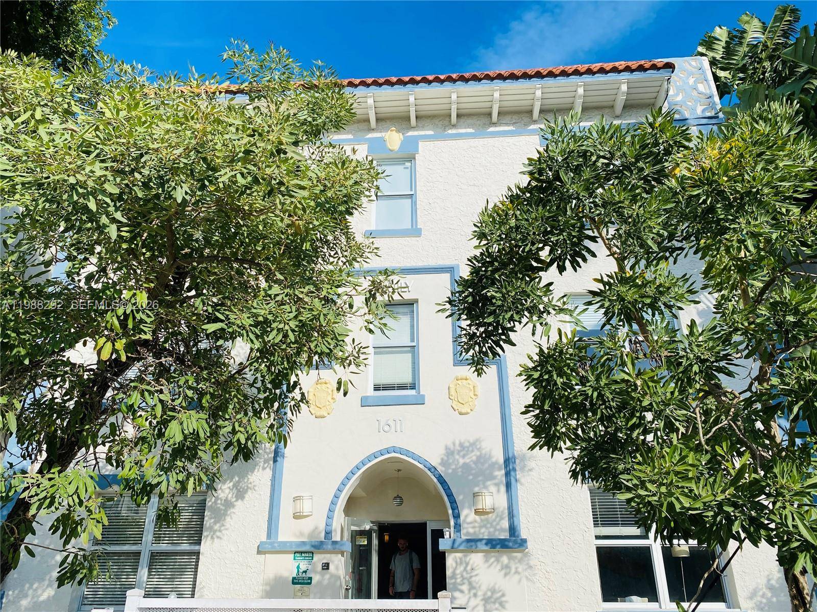 1611 Meridian AveMiami Beach - EMILY CONDO condo unit 305 - picture