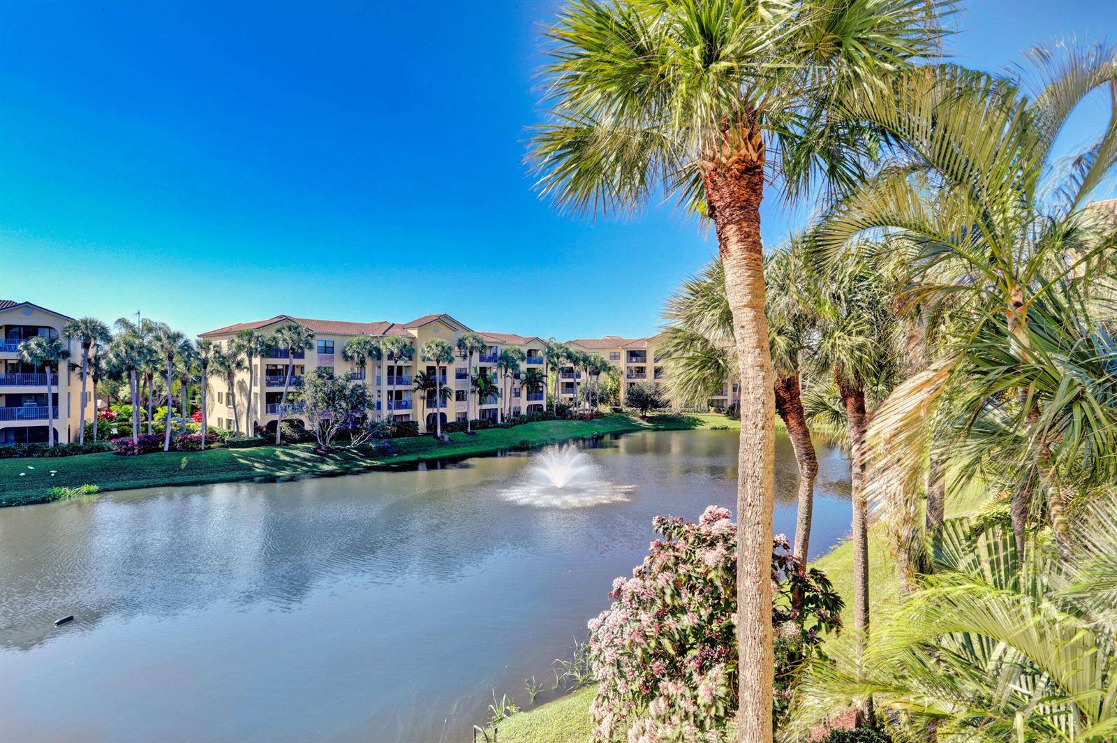 800 Uno LagoJuno Beach - OCEAN TRACE CONDO,OCEAN TRACE condo unit 305 - picture