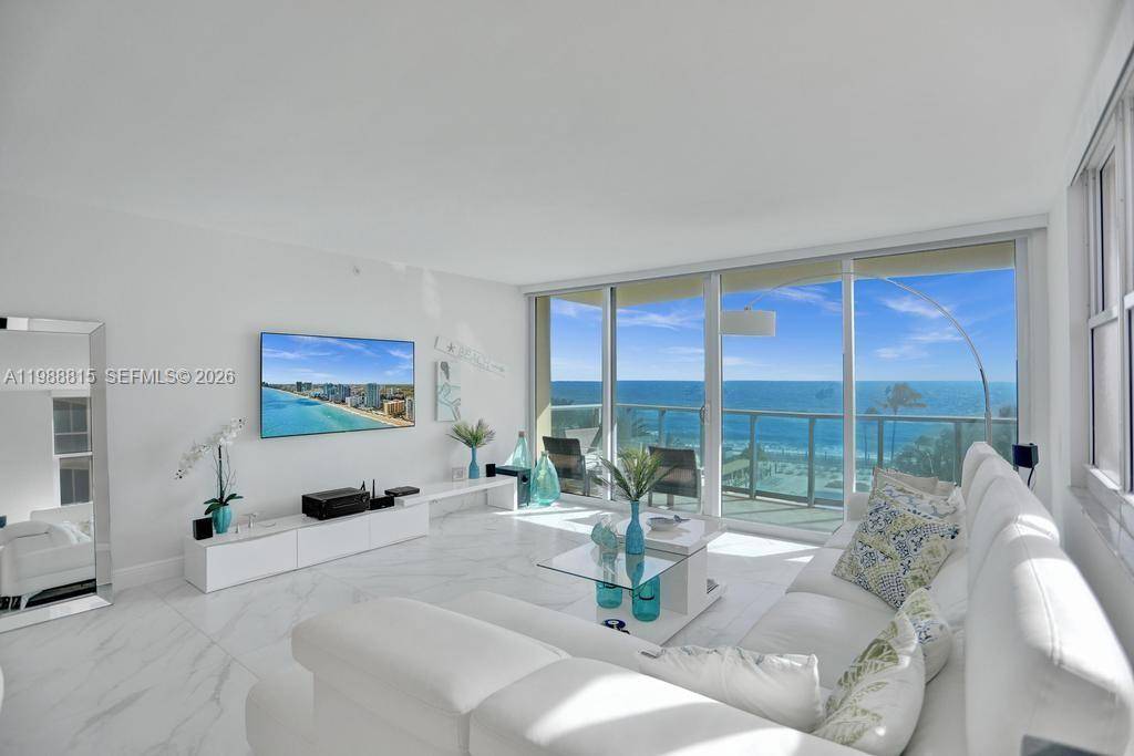 2501 S Ocean DrHollywood - Condo/Co-Op/Annual,Condo condo unit 525 - picture