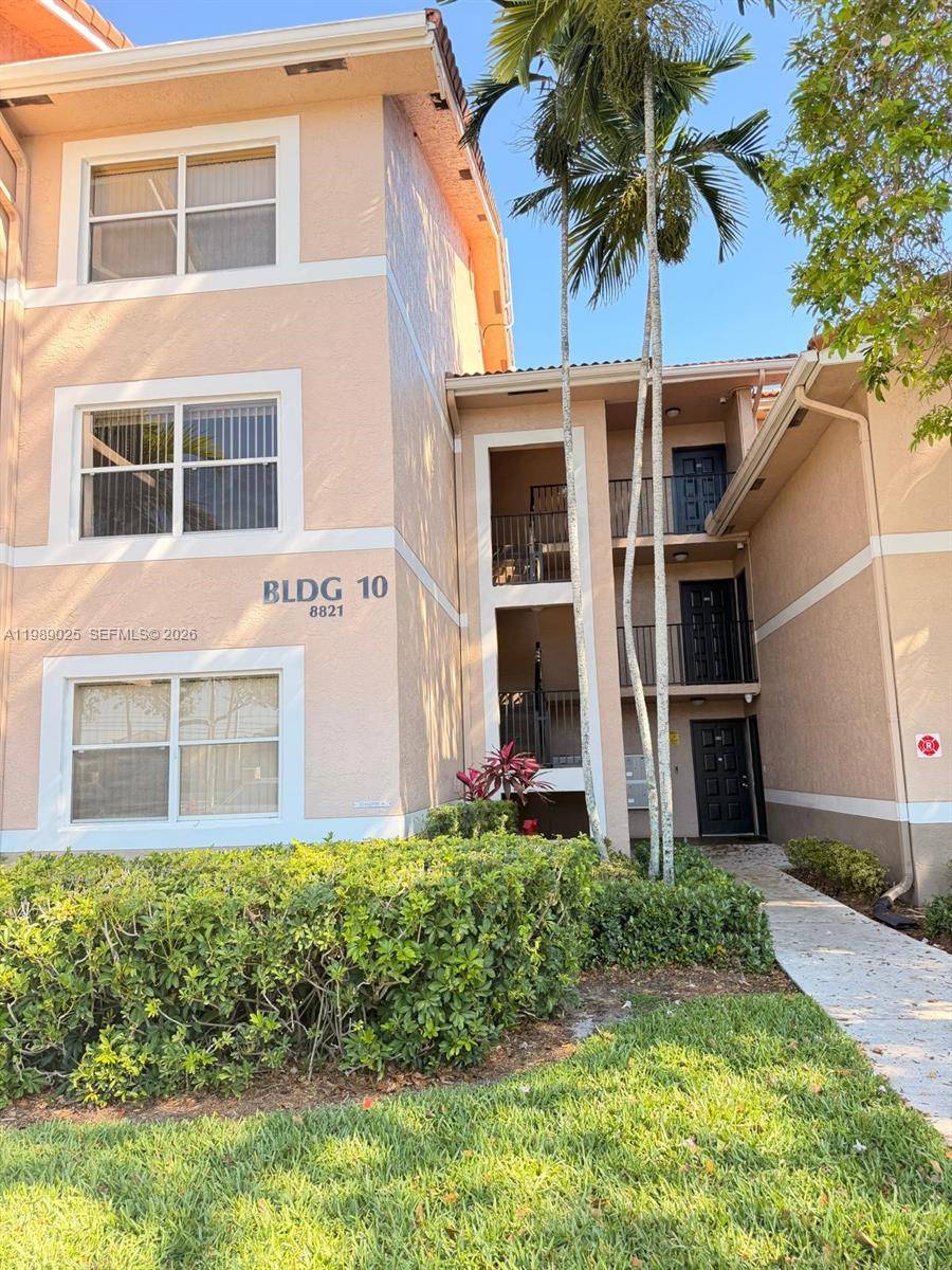 8821 Wiles RdCoral Springs - Condo 1-4 Stories,Condo condo unit 108 - picture