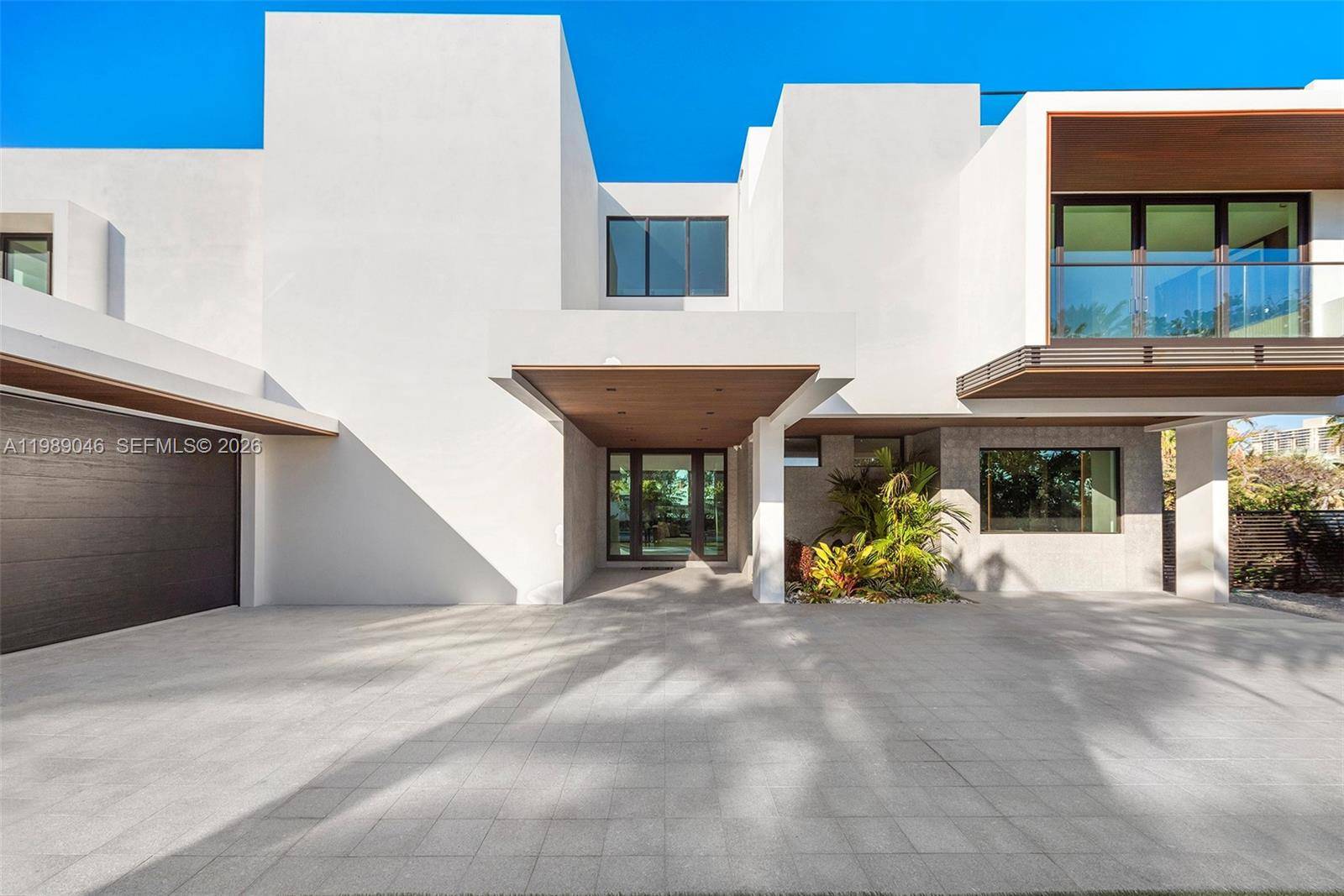 128 Ocean BlvdGolden Beach - picture