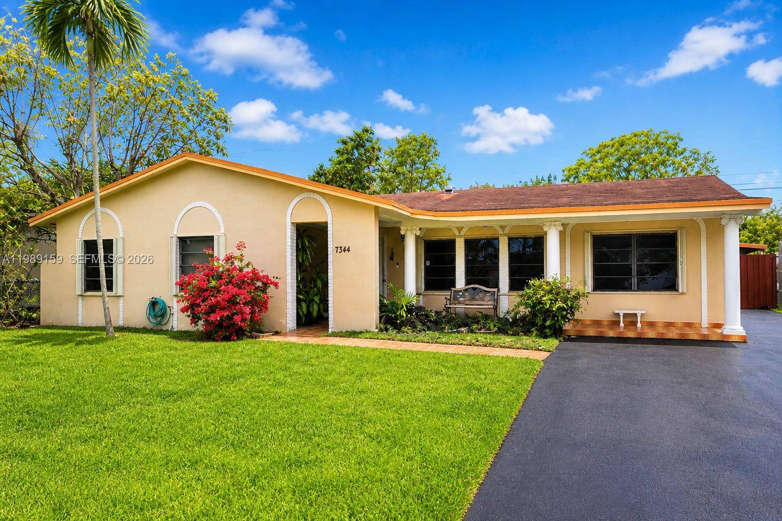 7344 SW 135th CtMiami - picture