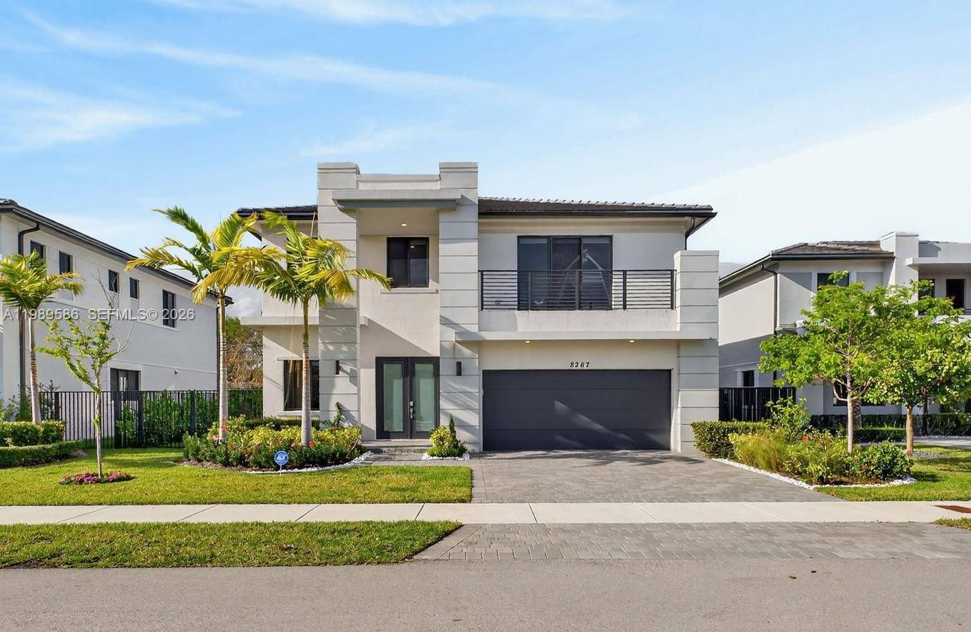 8267 SW 120th TerMiami - picture